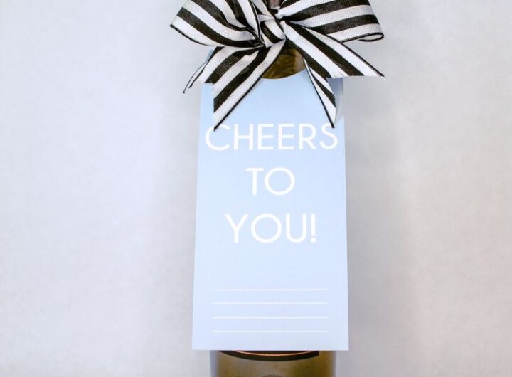 Custom Bottle Neck Tags